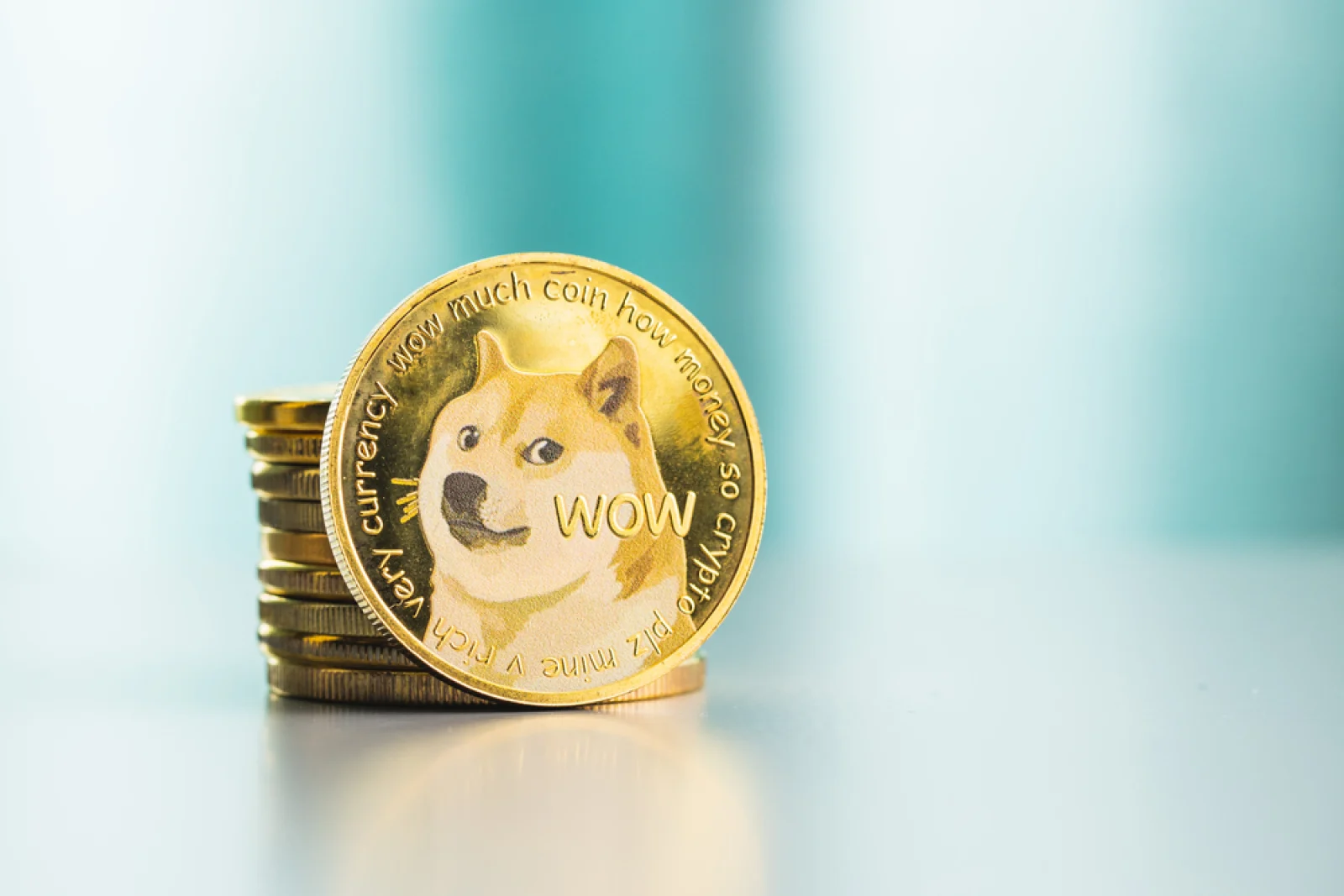 Dogecoin (DOGE) теряет ключевой уровень, важнейший с мая