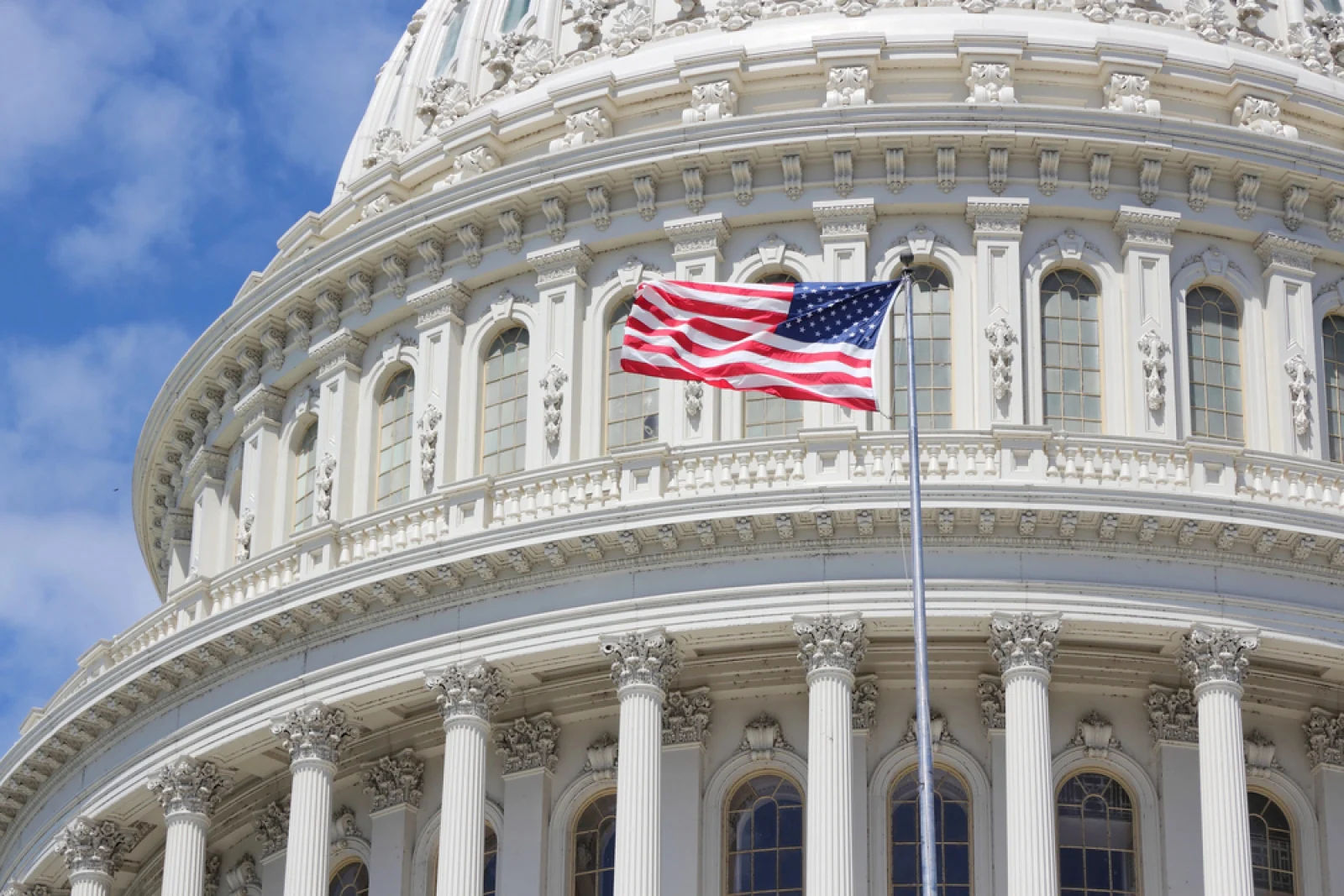 Criptomonedas Enfrentan 'Muy Malas Noticias' ante el Riesgo de Retraso en la Votación de la Ley CLARITY