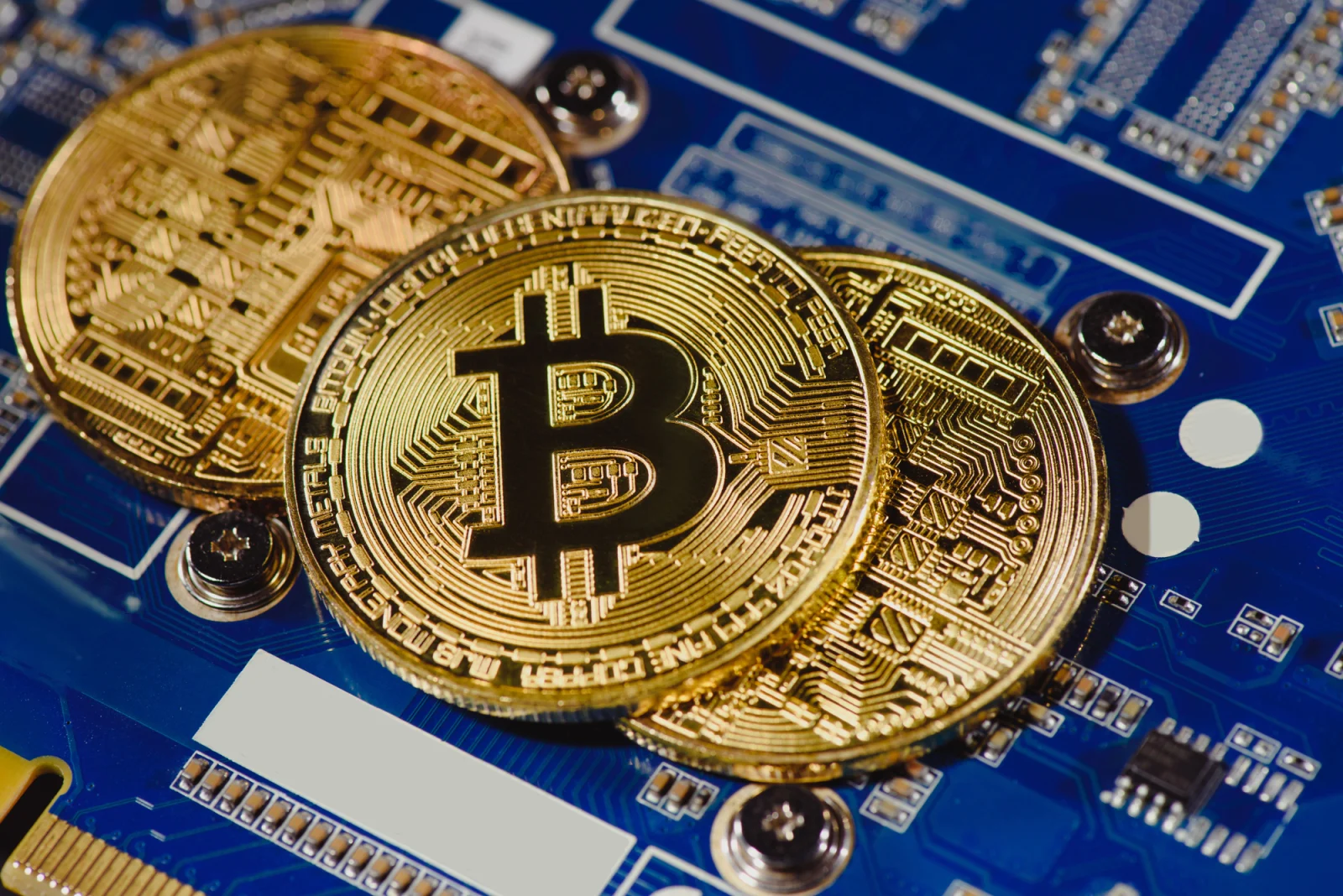 Early Bitcoin Dev Explains Why Self-Custody Still Beats Exchanges After $88M Coldcard Bug